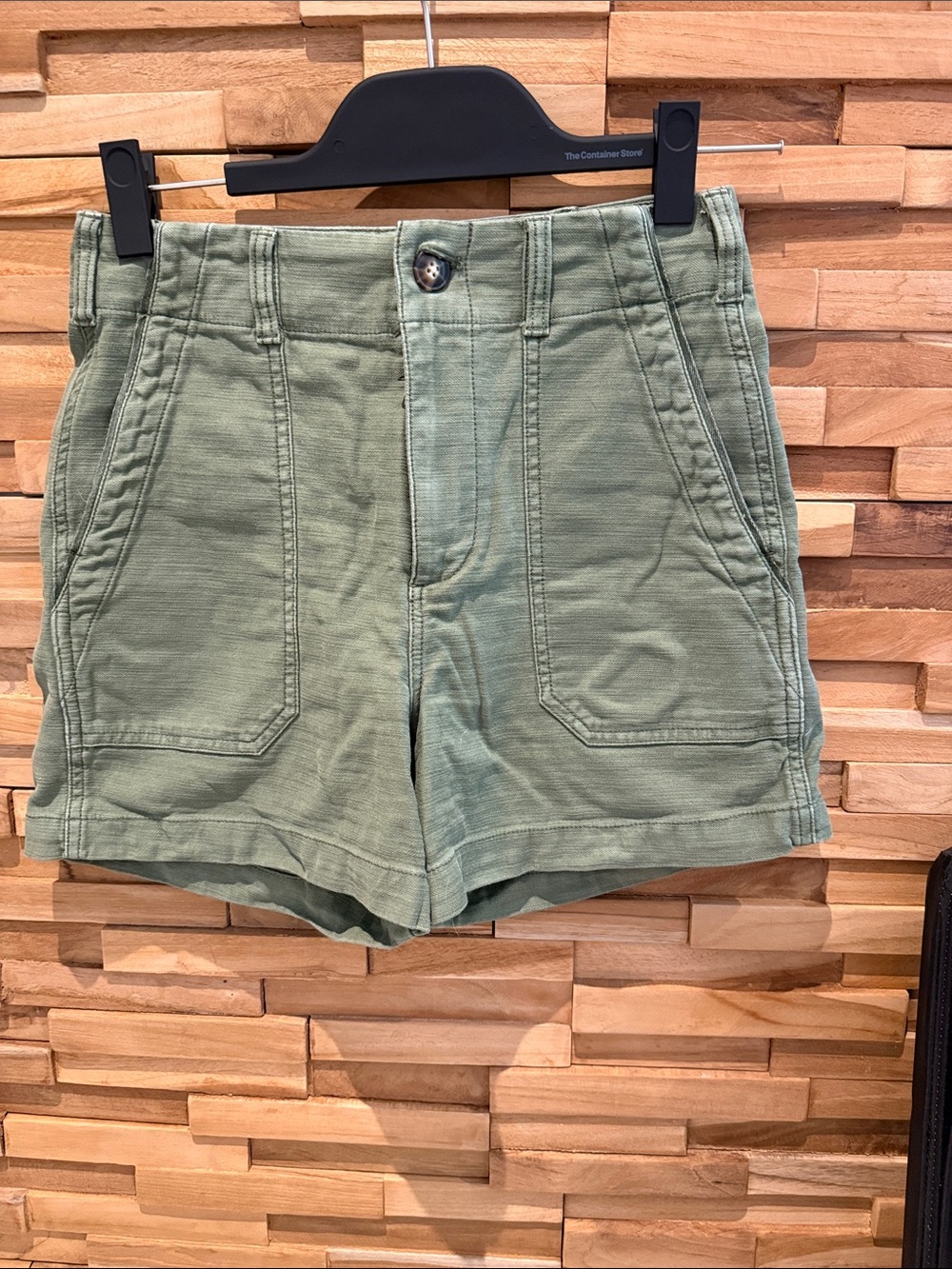 Faherty High-Waist Olive Green Women’s Shorts